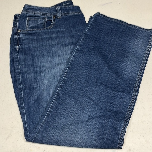 Apt. 9  Jeans Bootcut Leg - Picture 1 of 13